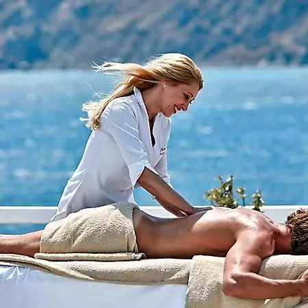 Archipelagos Hotel